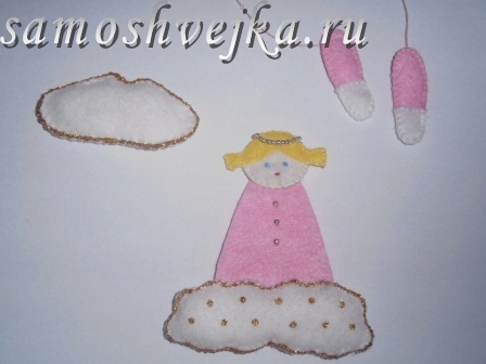 детали магнита из фетра